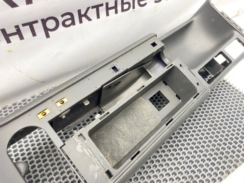 Центральная консоль, 1900 рублей, Калининград