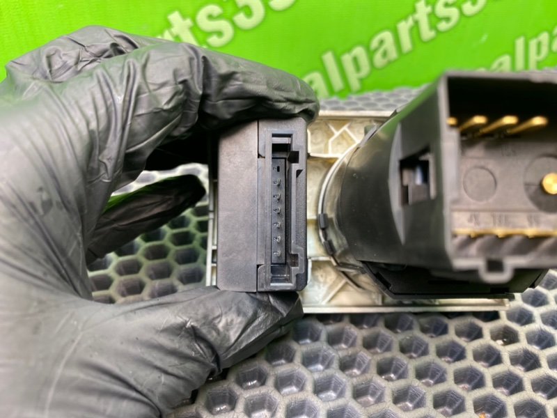 Тумблер света, 3400 рублей, Калининград