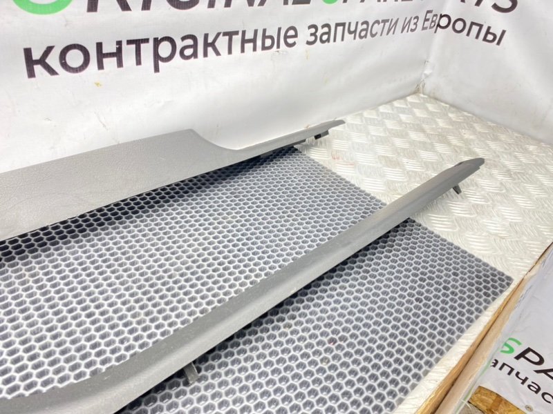 Накладки порогов, 1000 рублей, Калининград