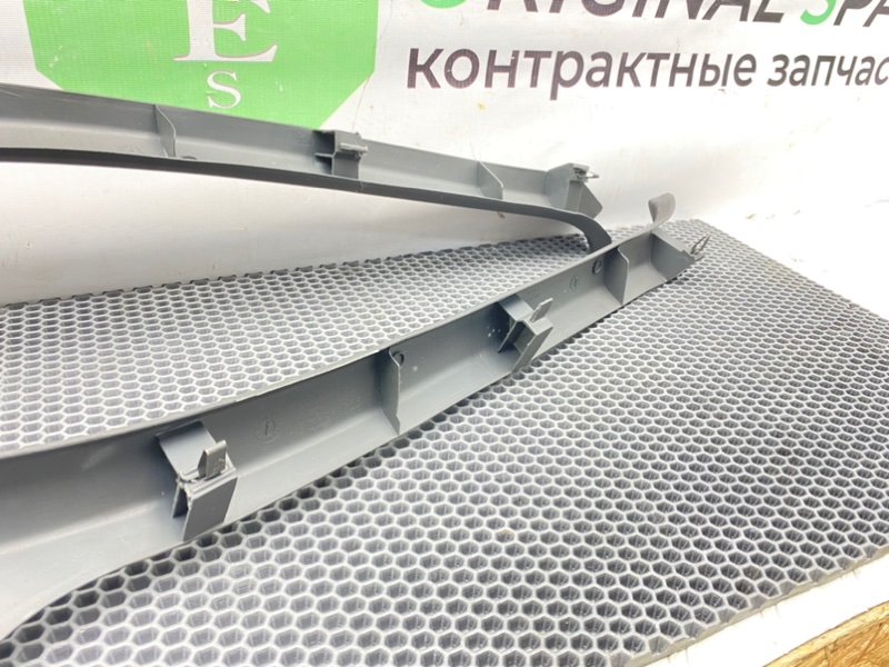 Накладки порогов, 1000 рублей, Калининград