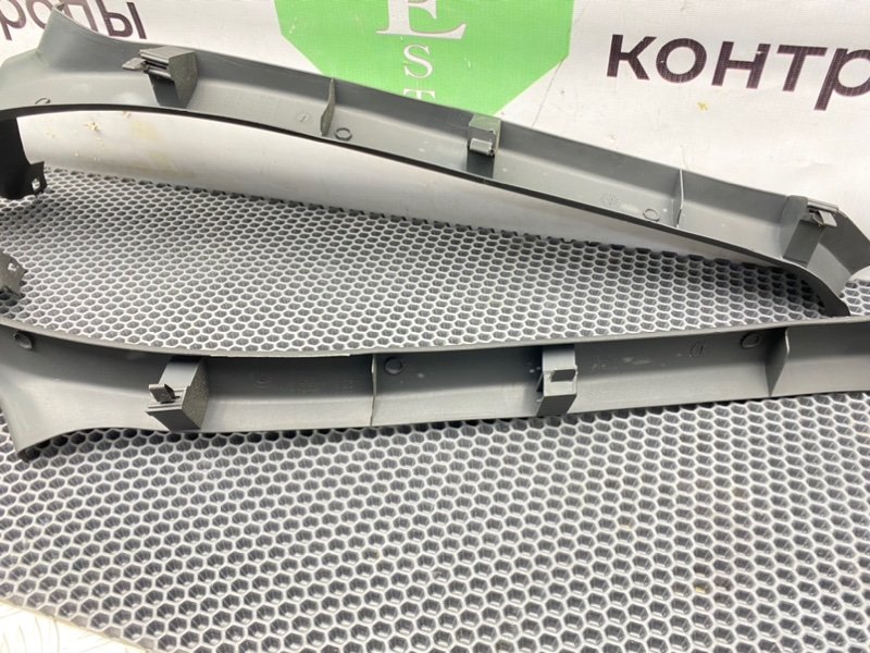 Накладки порогов, 1000 рублей, Калининград