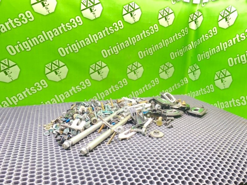 Болты салона, 2000 рублей, Калининград