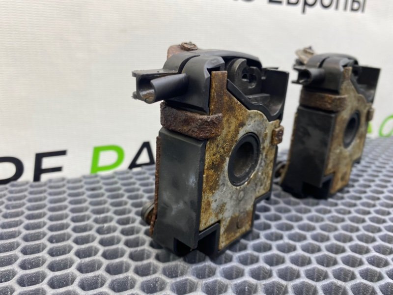 Замки капота, 1900 рублей, Калининград