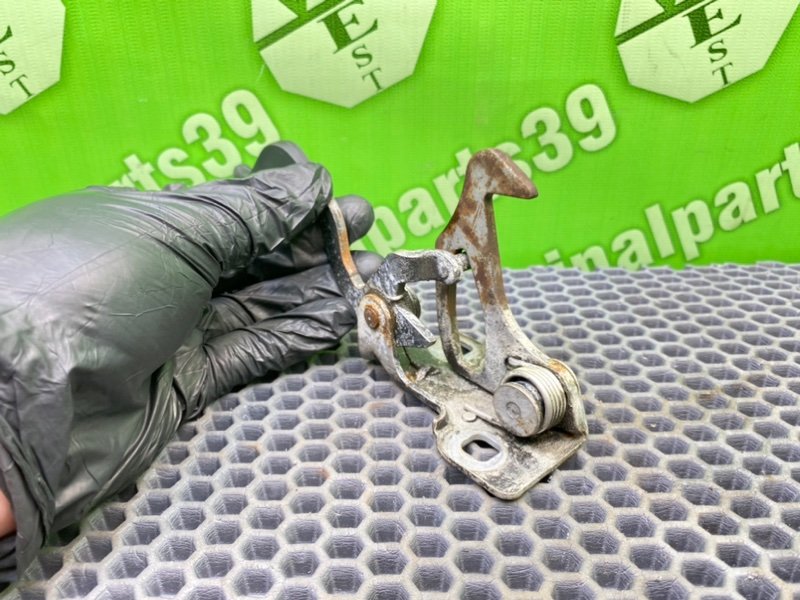 Крюк замка капота, 1300 рублей, Калининград