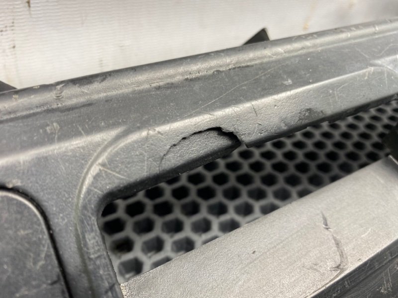 Накладка замка багажника, 1400 рублей, Калининград