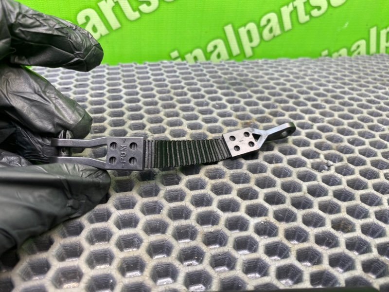 Демпфер бардачка, 1000 рублей, Калининград