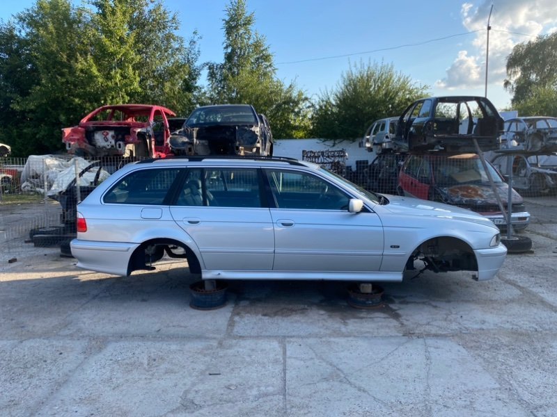 Кузов по частям, 100 рублей, Калининград