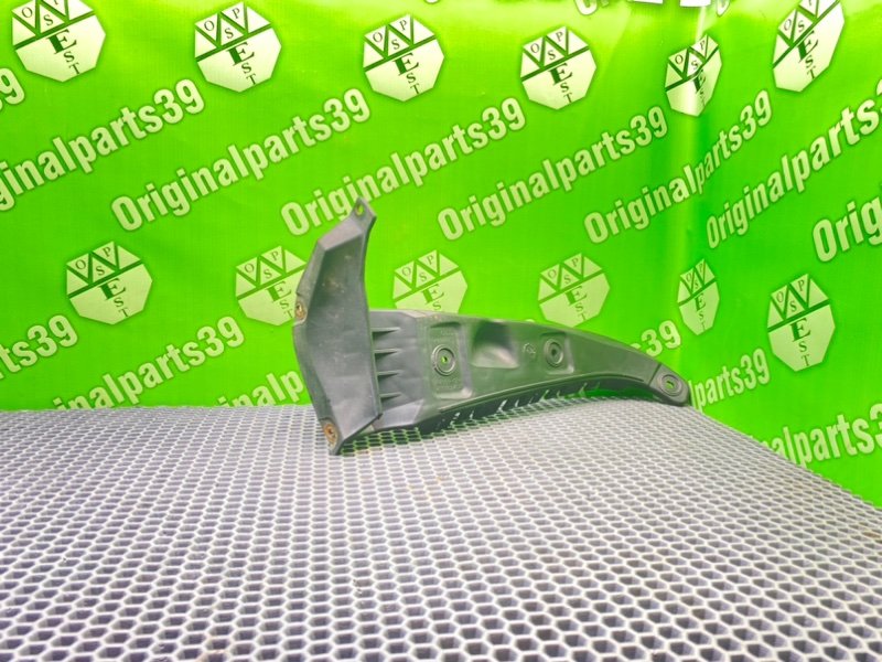 Кронштейн бампера, 1700 рублей, Калининград