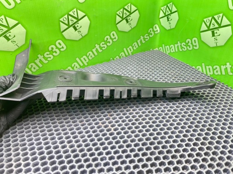 Кронштейн бампера, 1700 рублей, Калининград