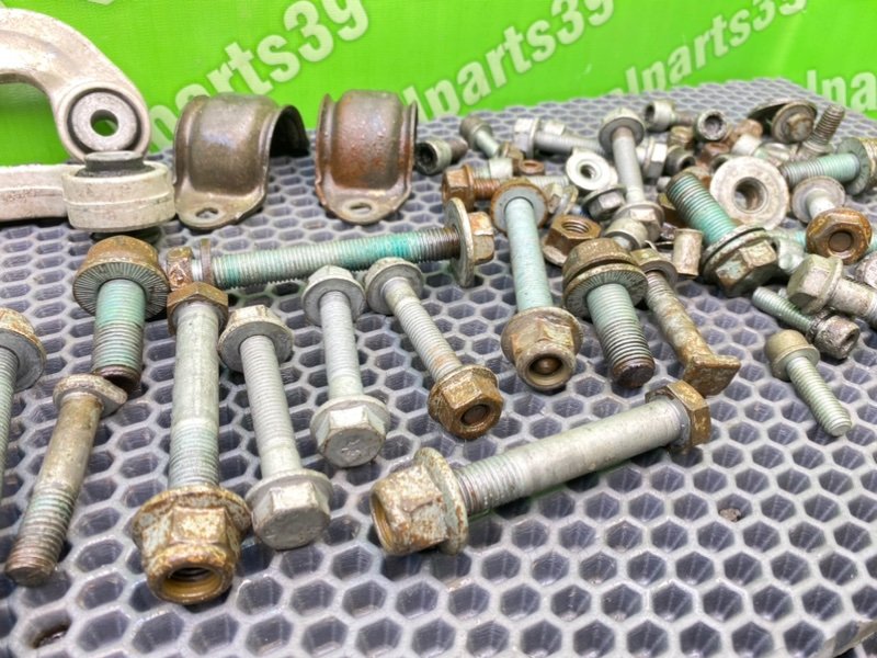 Болты подвески, 2200 рублей, Калининград