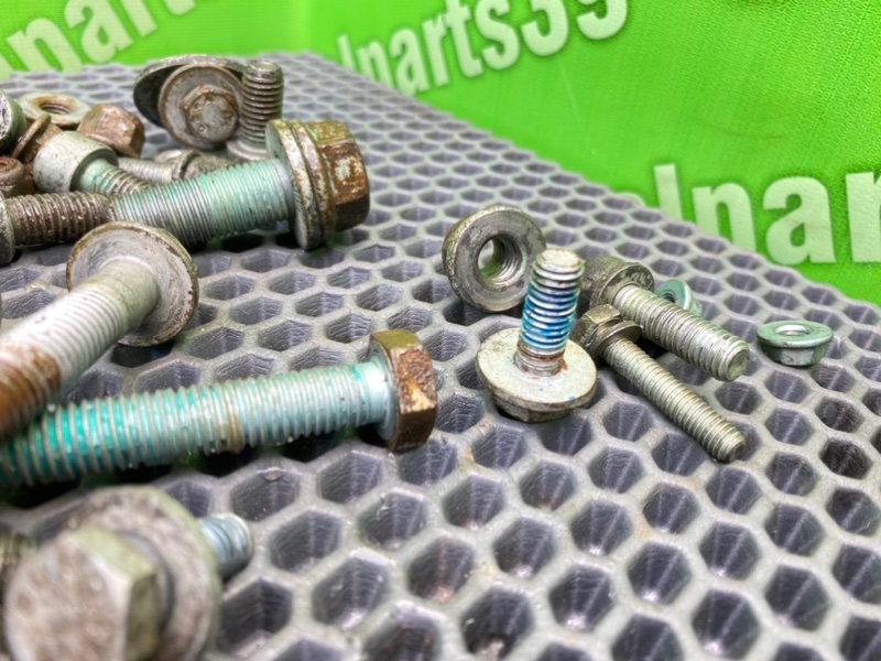 Болты подвески, 2200 рублей, Калининград