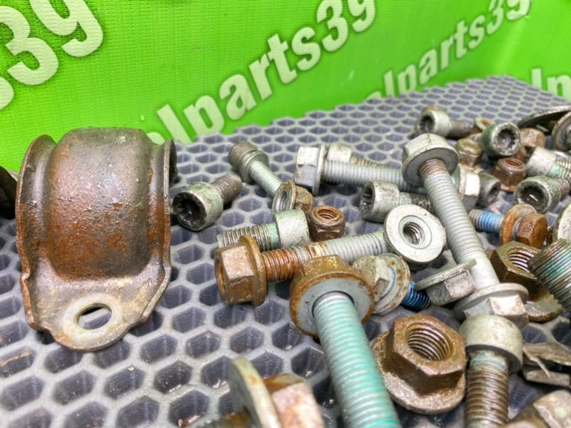 Болты подвески, 2200 рублей, Калининград