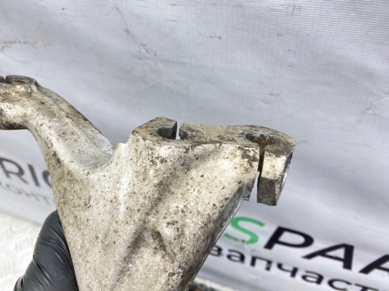 Поворотный кулак, 8290 рублей, Тверь