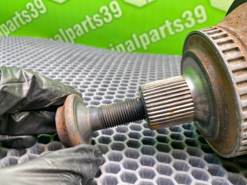 Полуось, 7700 рублей, Калининград