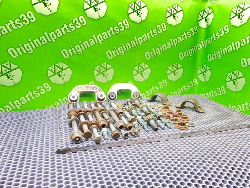 Болты подвески, 2000 рублей, Калининград