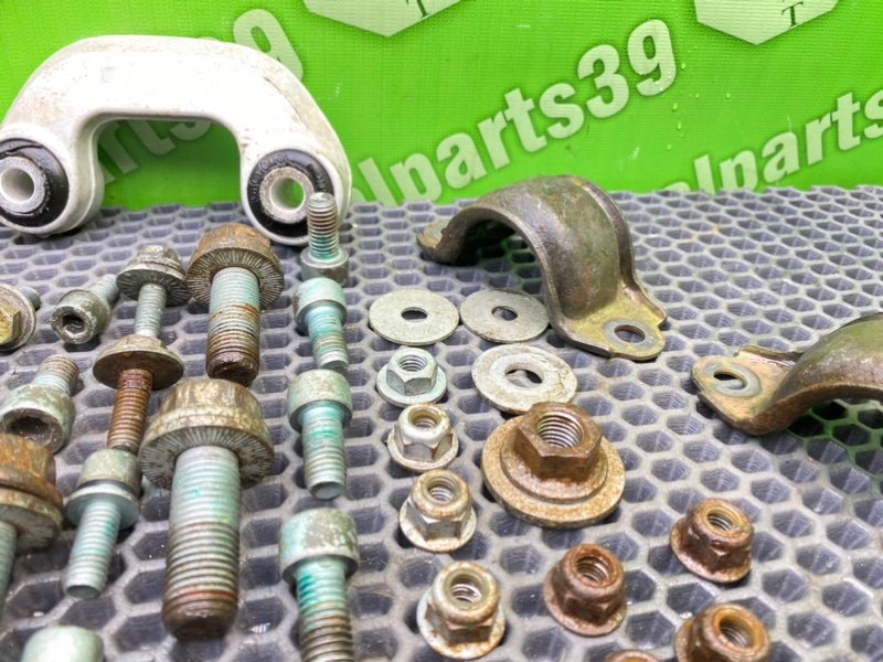 Болты подвески, 2000 рублей, Калининград