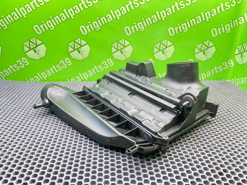 Корпус воздушного фильтра, 1000 рублей, Калининград