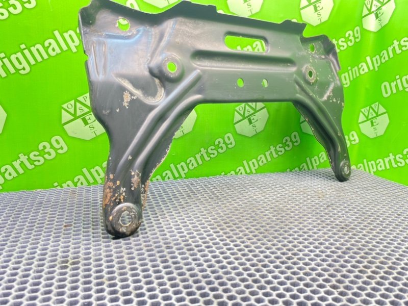 Кронштейн рулевой рейки, 900 рублей, Калининград