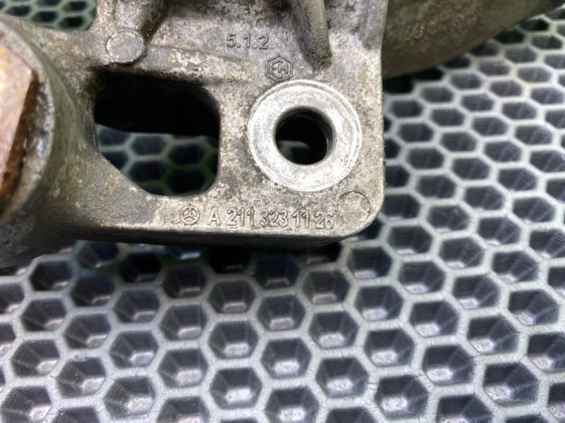 Скобы стабилизатора, 1000 рублей, Калининград