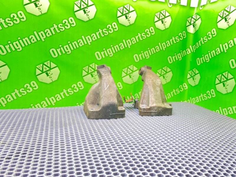 Лапы двс, 2500 рублей, Калининград