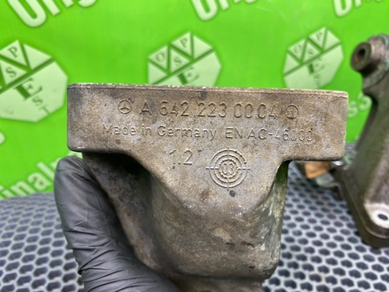 Лапы двс, 2500 рублей, Калининград