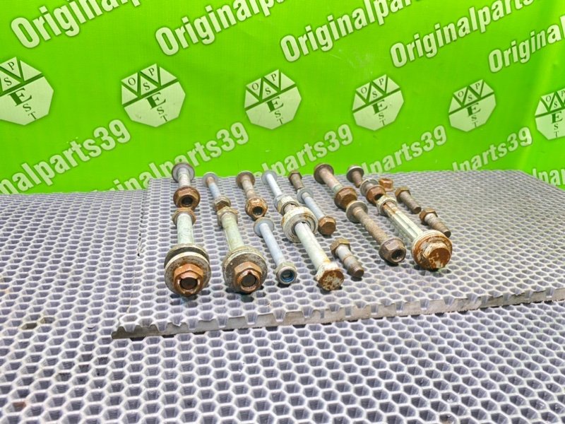 Болты подвески, 2200 рублей, Калининград