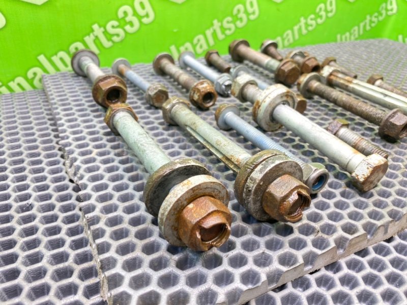 Болты подвески, 2200 рублей, Калининград