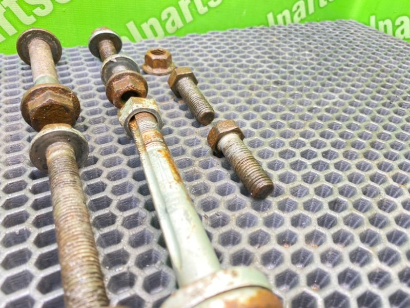 Болты подвески, 2200 рублей, Калининград