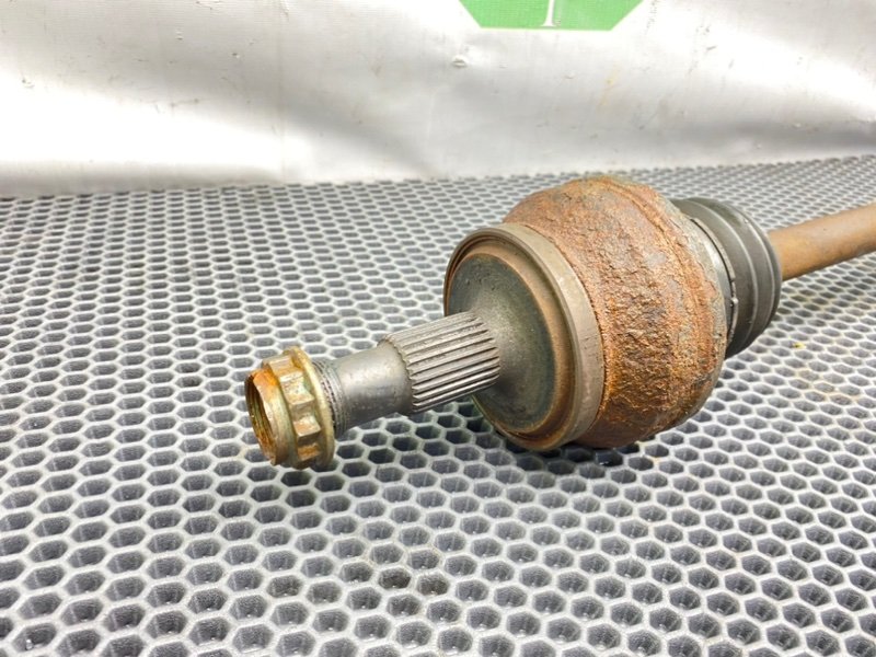 Полуось, 3000 рублей, Калининград