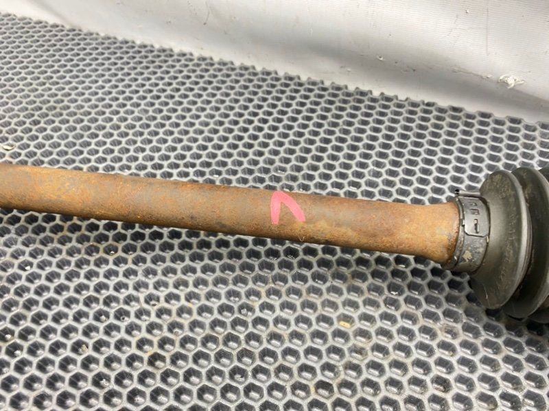 Полуось, 3000 рублей, Калининград