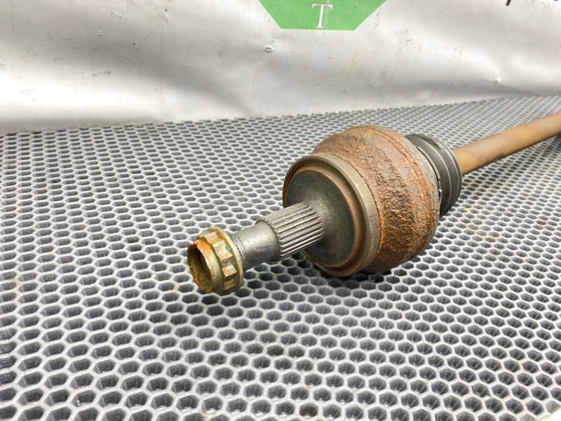 Полуось, 3000 рублей, Калининград