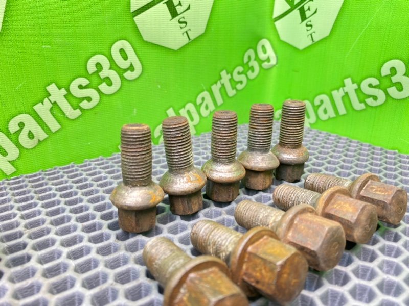 Колесные болты, 2700 рублей, Тверь