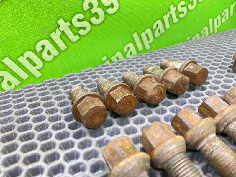 Колесные болты, 2700 рублей, Тверь