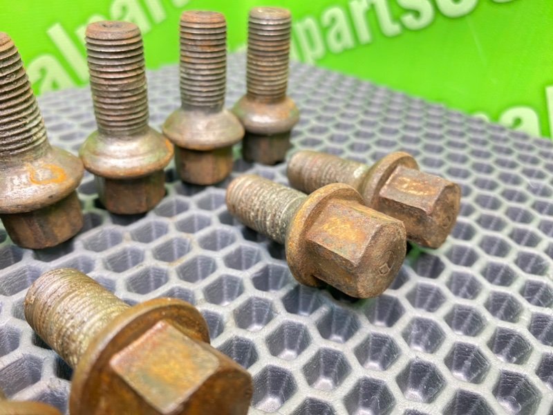 Колесные болты, 2700 рублей, Тверь