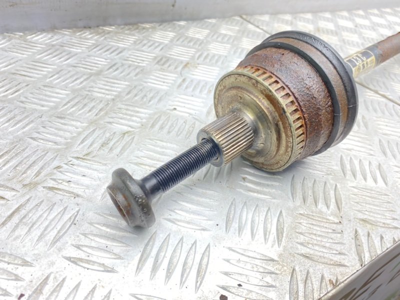 Полуось, 3600 рублей, Калининград