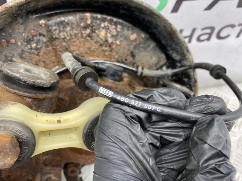 Поворотный кулак, 3900 рублей, Калининград