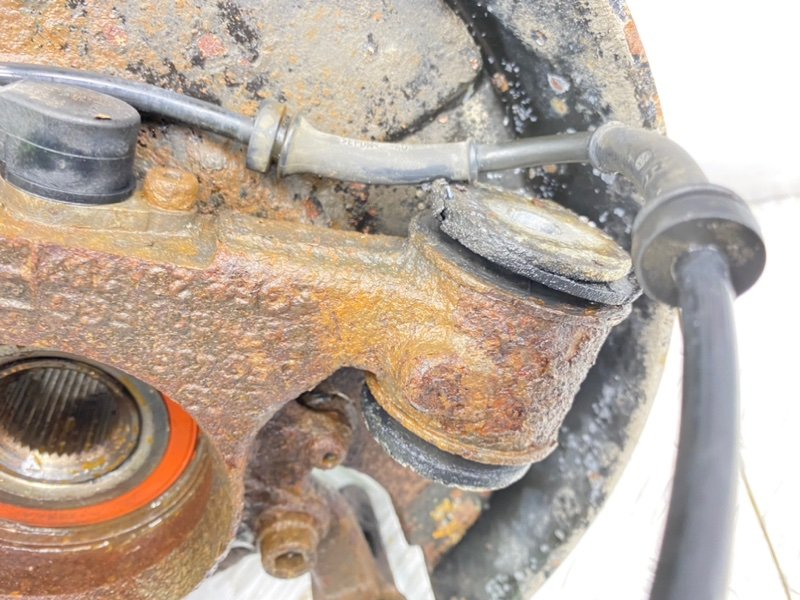 Поворотный кулак, 3900 рублей, Калининград