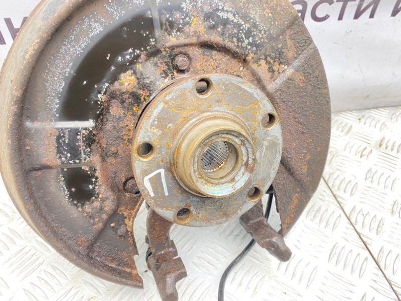 Поворотный кулак, 3900 рублей, Калининград