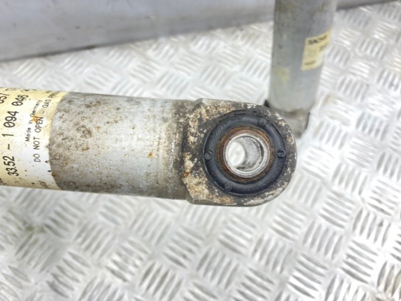 Амортизаторы, 2400 рублей, Калининград