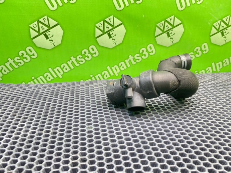 Патрубок радиатора, 2700 рублей, Калининград