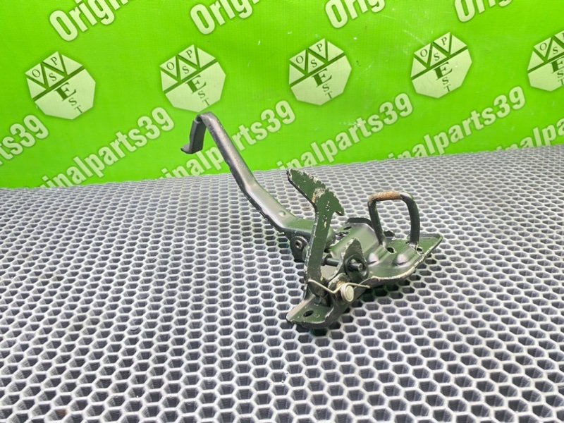 Крюк замка капота, 900 рублей, Калининград