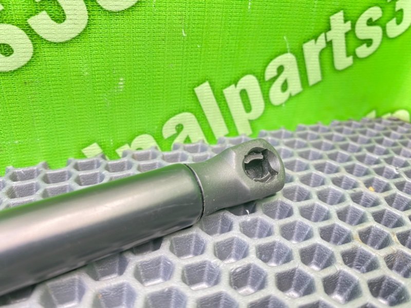 Амортизатор капота, 800 рублей, Калининград