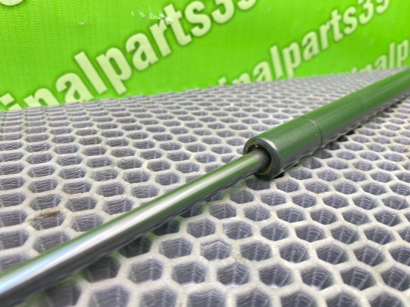 Амортизатор капота, 800 рублей, Калининград