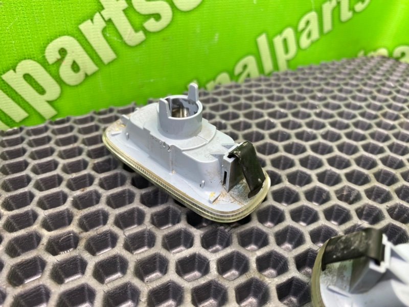 Повторитель поворота, 1400 рублей, Калининград