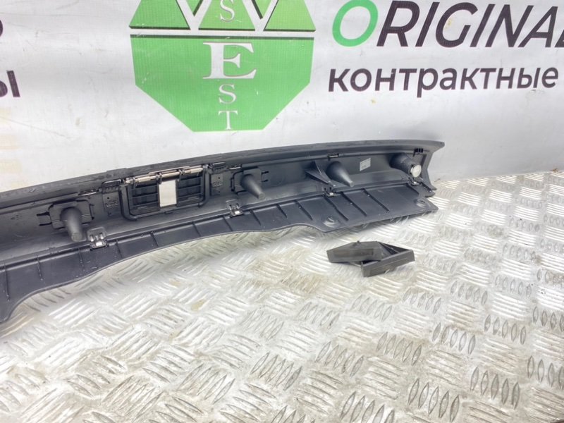 Накладка замка багажника, 1200 рублей, Калининград