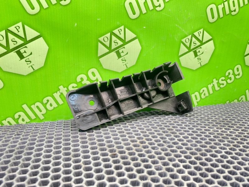 Кронштейн бампера, 1200 рублей, Калининград