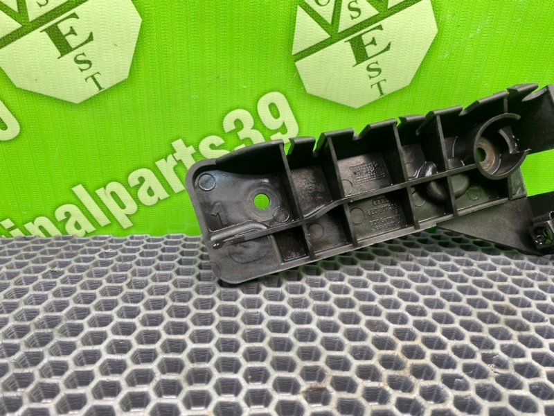 Кронштейн бампера, 1200 рублей, Калининград