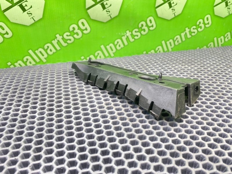 Кронштейн бампера, 1200 рублей, Калининград