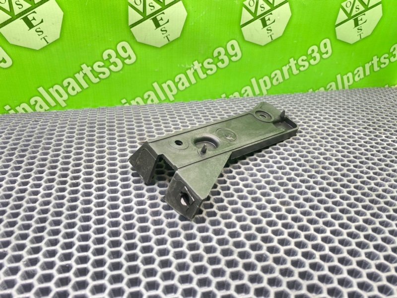 Кронштейн бампера, 1200 рублей, Калининград