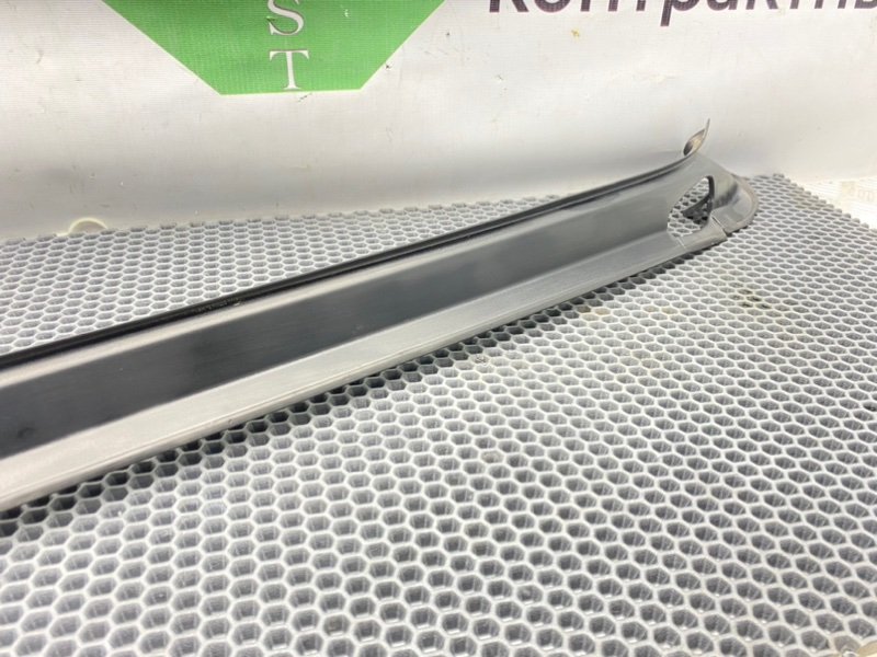 Накладка крышки багажника, 1300 рублей, Калининград